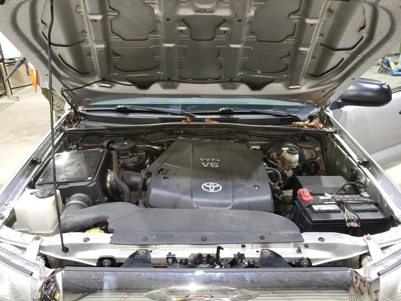 2012 TOYOTA TACOMA