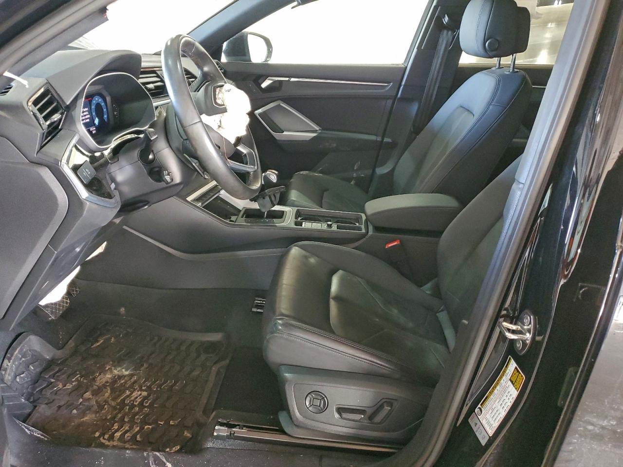 2022 AUDI Q3