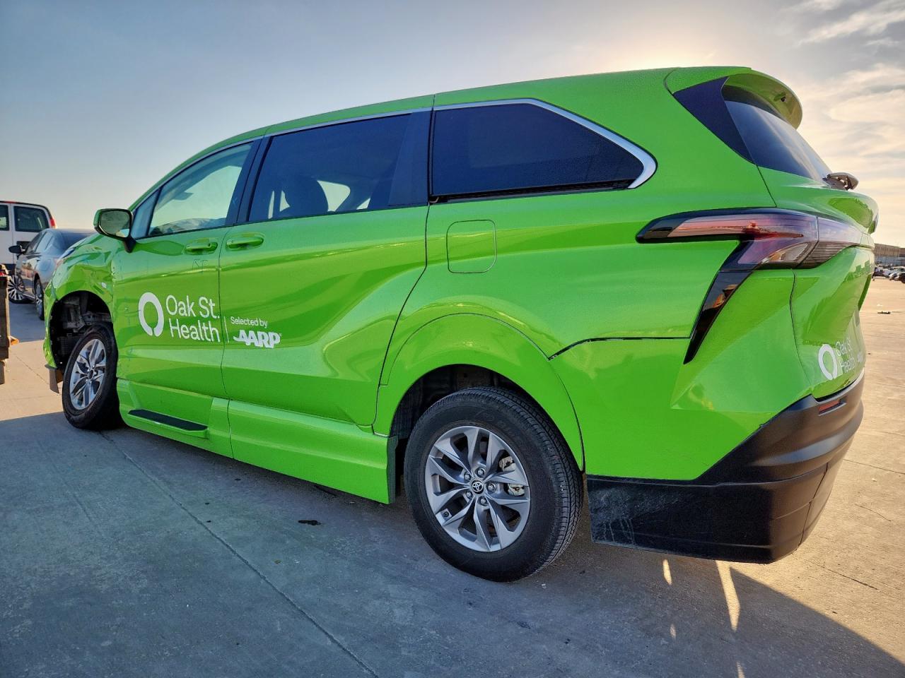 2024 TOYOTA SIENNA