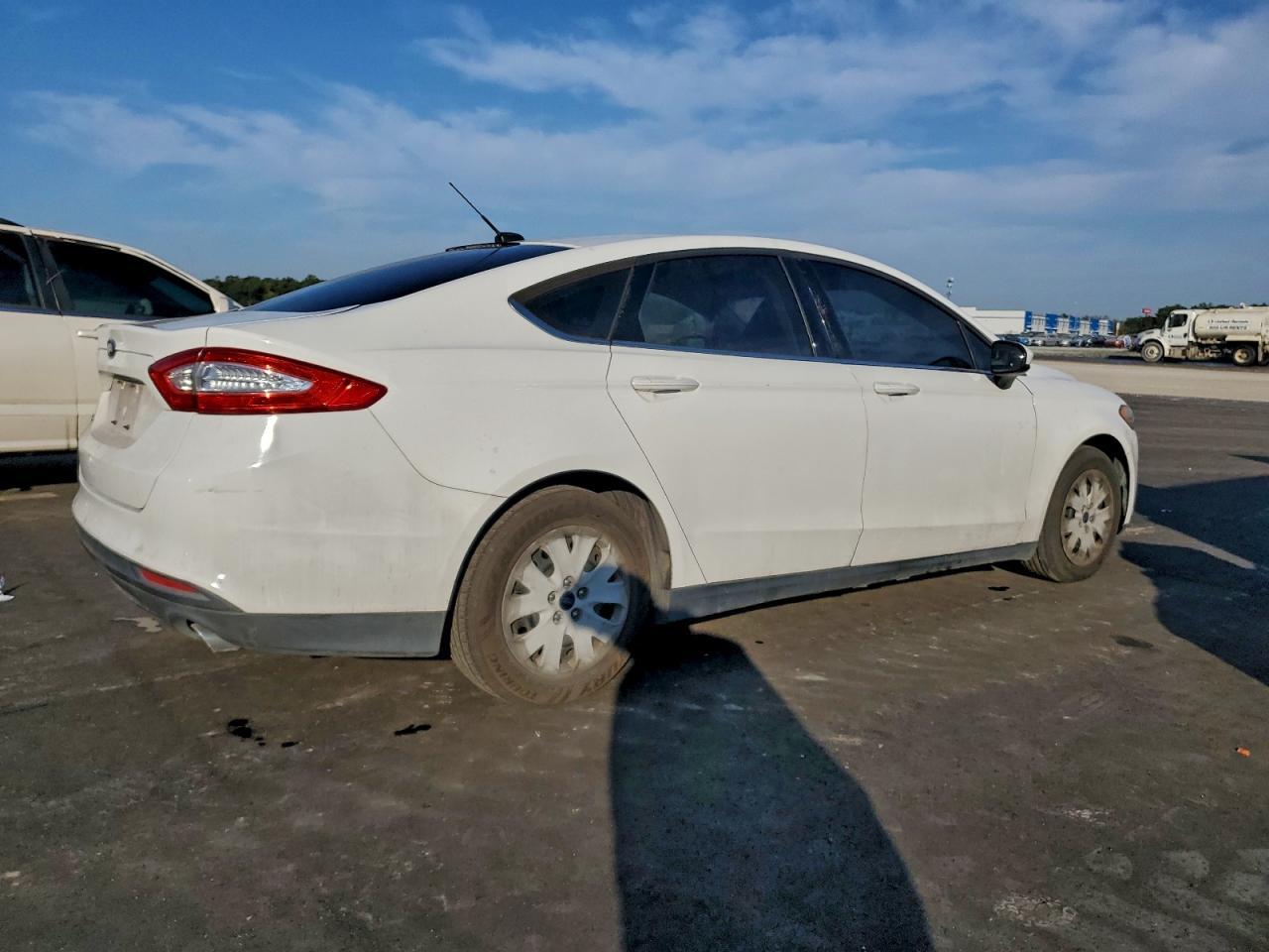 2013 FORD FUSION
