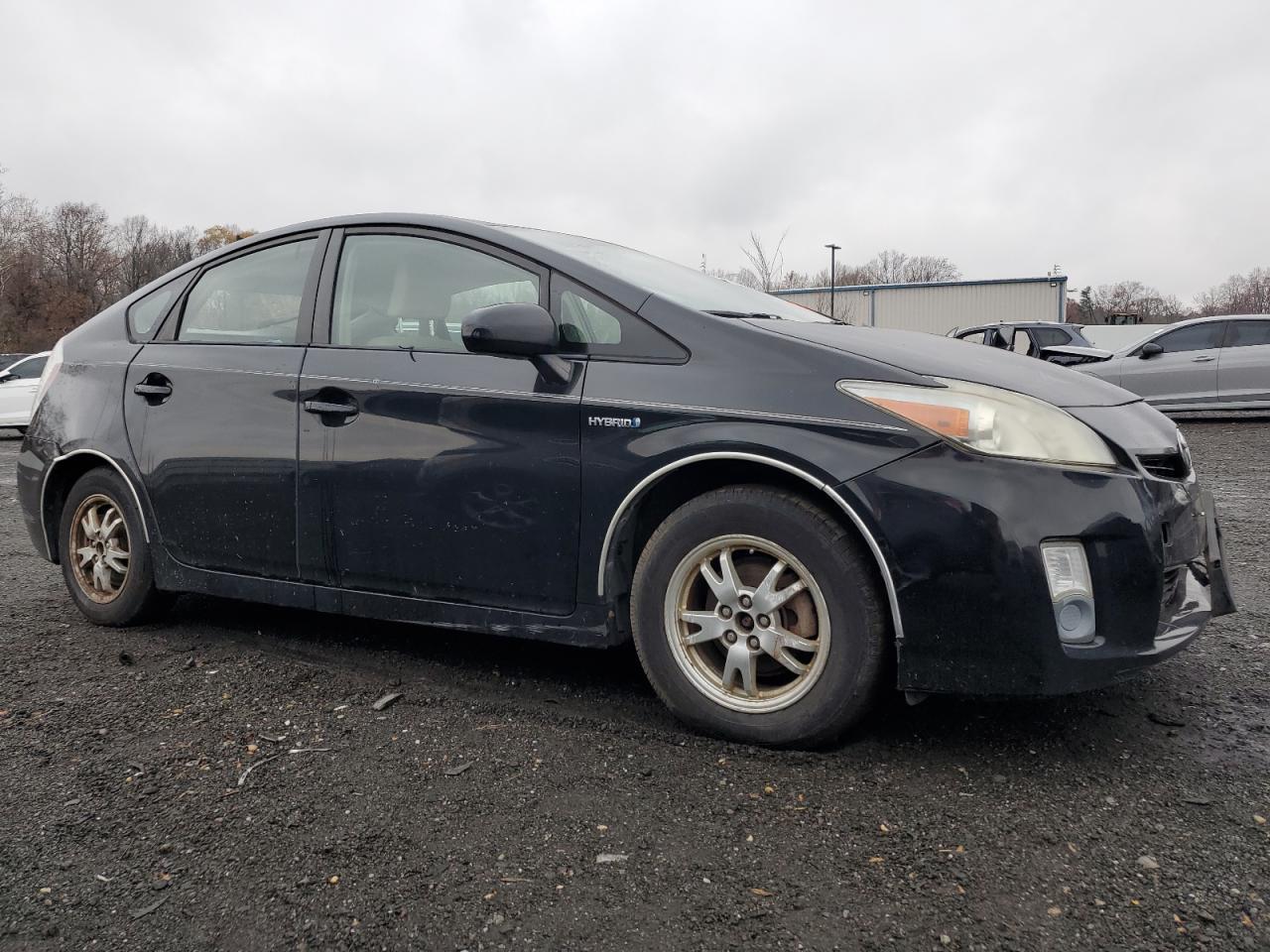 2011 TOYOTA PRIUS
