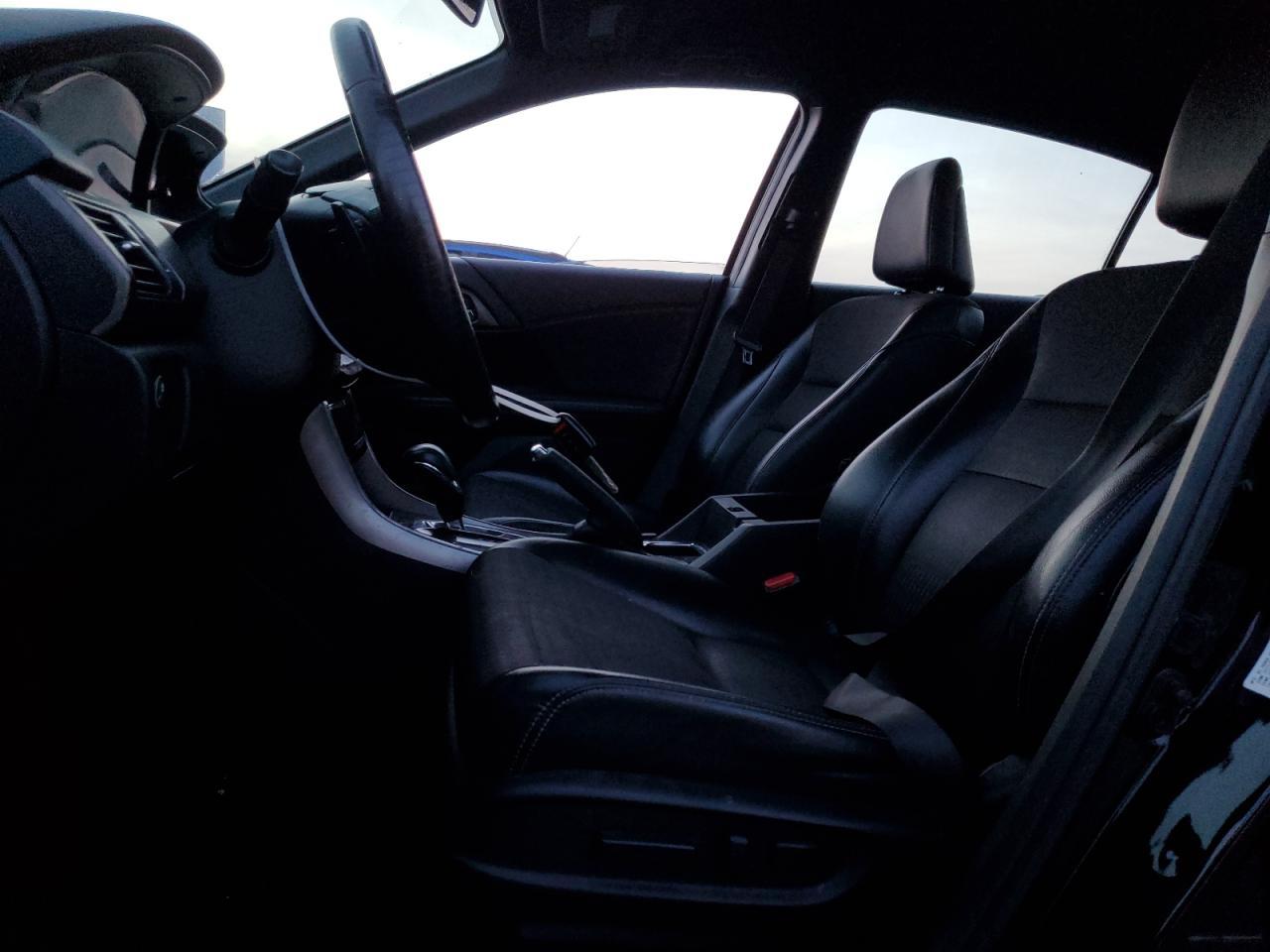 2017 HONDA ACCORD