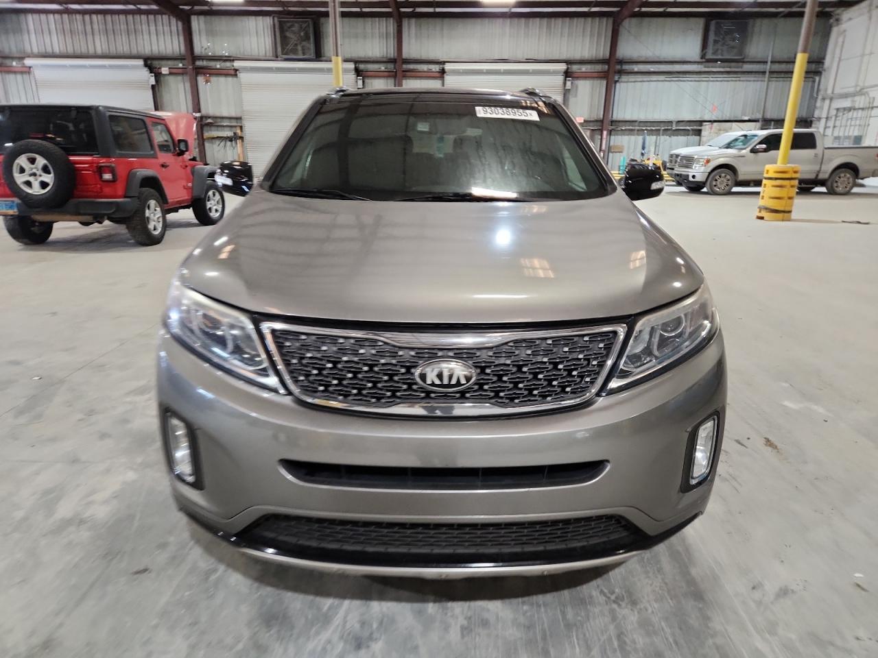 2014 KIA SORENTO