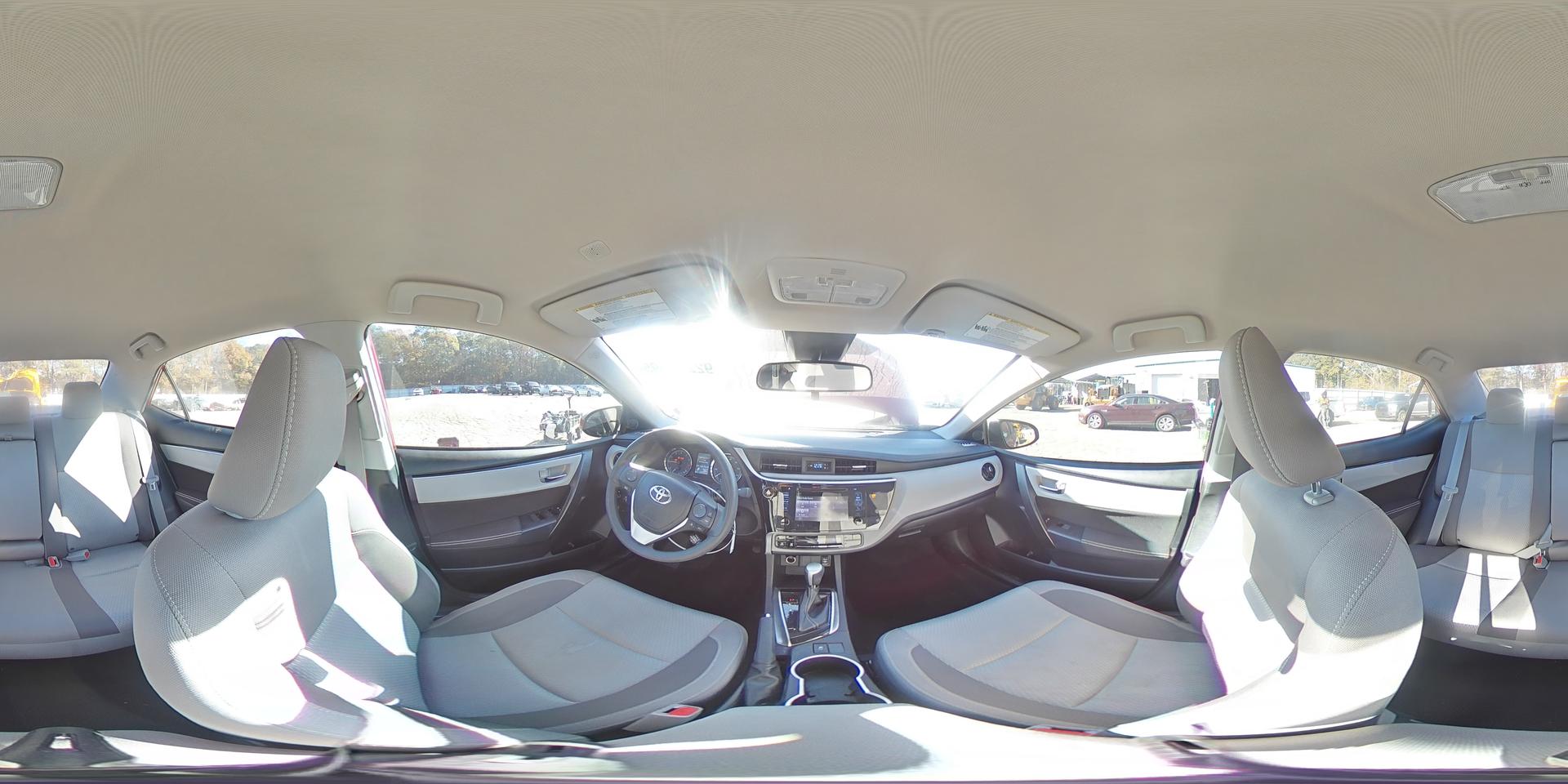 2019 TOYOTA COROLLA