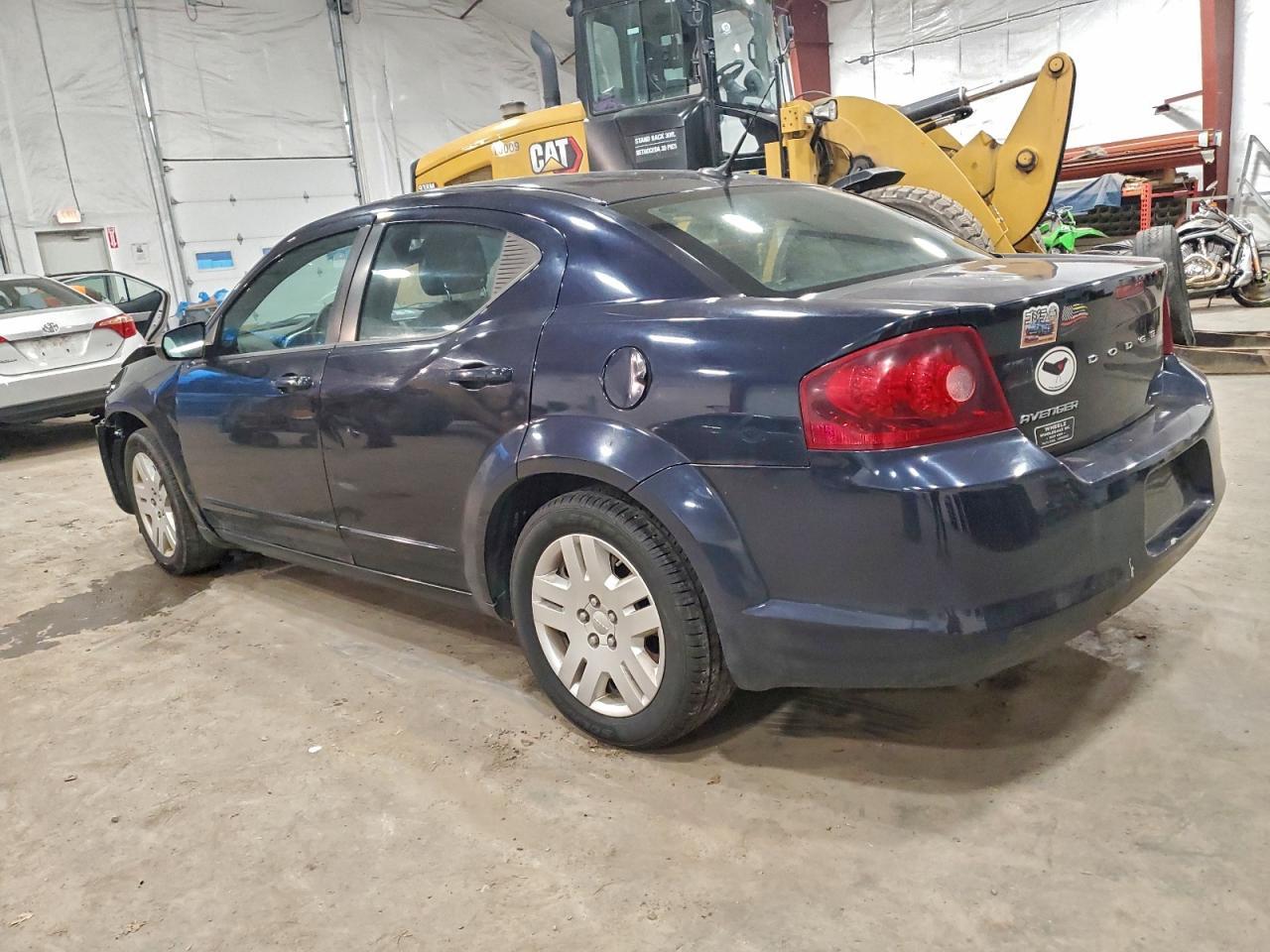 2011 DODGE Avenger
