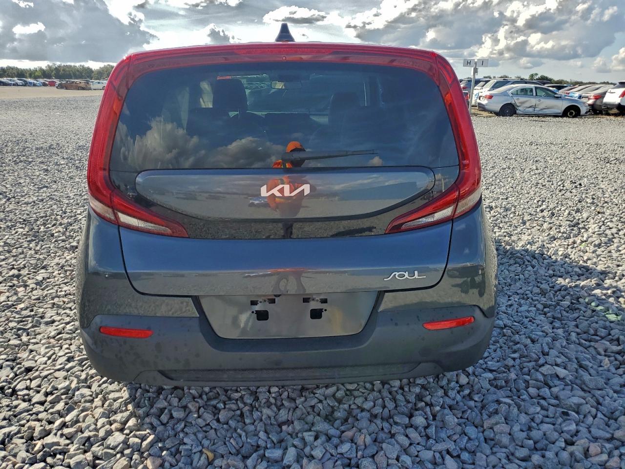 2022 KIA SOUL