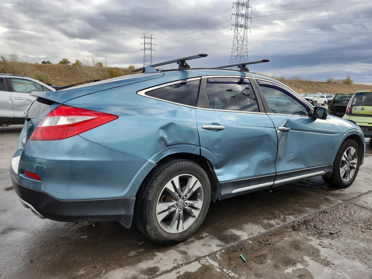 2015 HONDA Crosstour