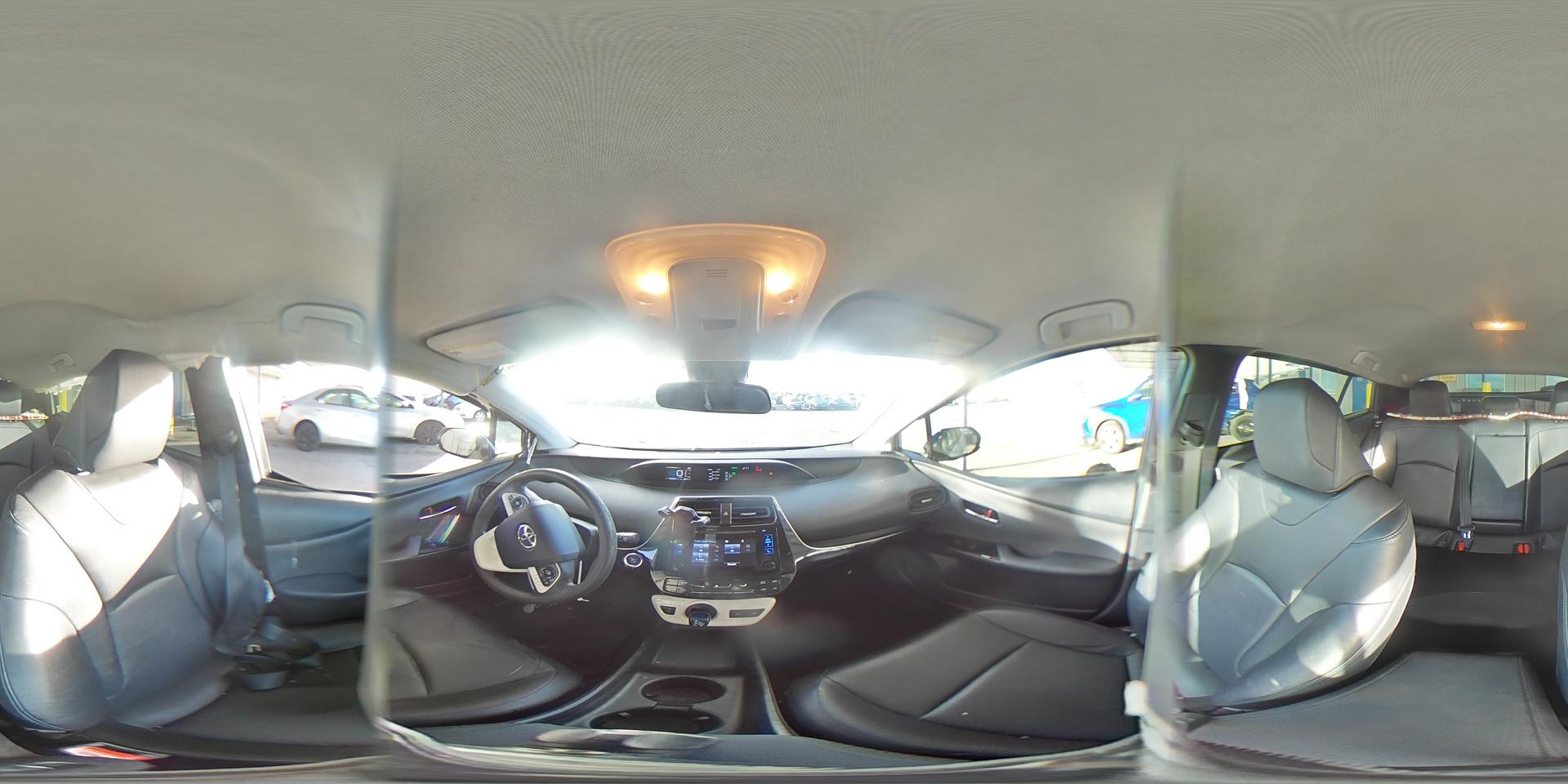 2017 TOYOTA PRIUS