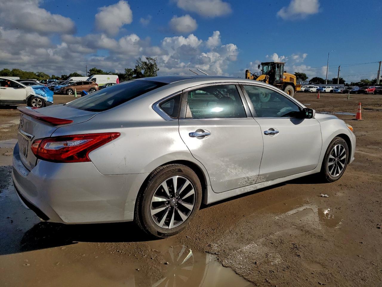 2019 NISSAN ALTIMA