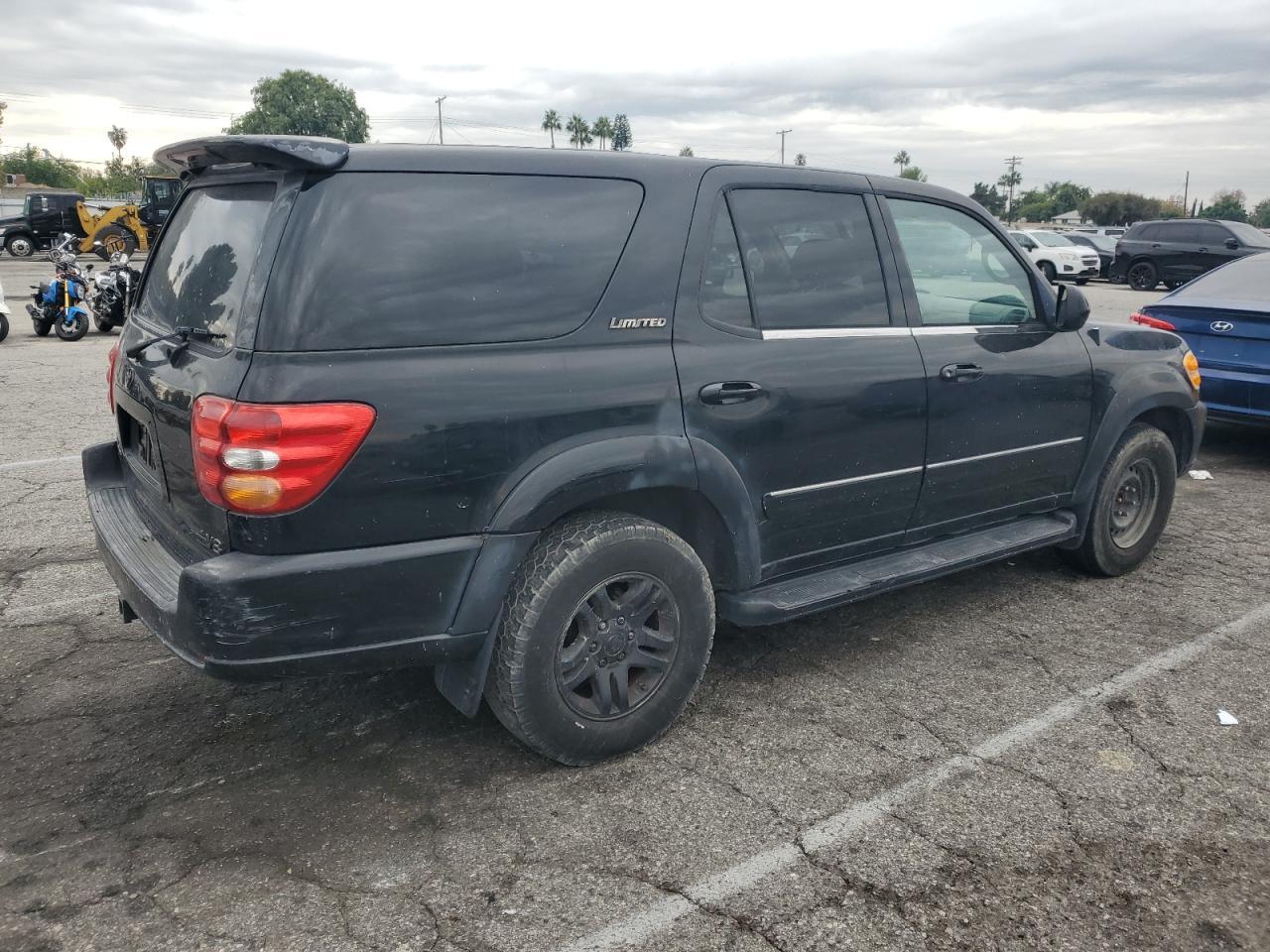 2003 TOYOTA Sequoia