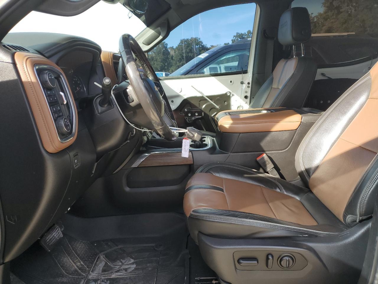 2020 CHEVROLET Silverado