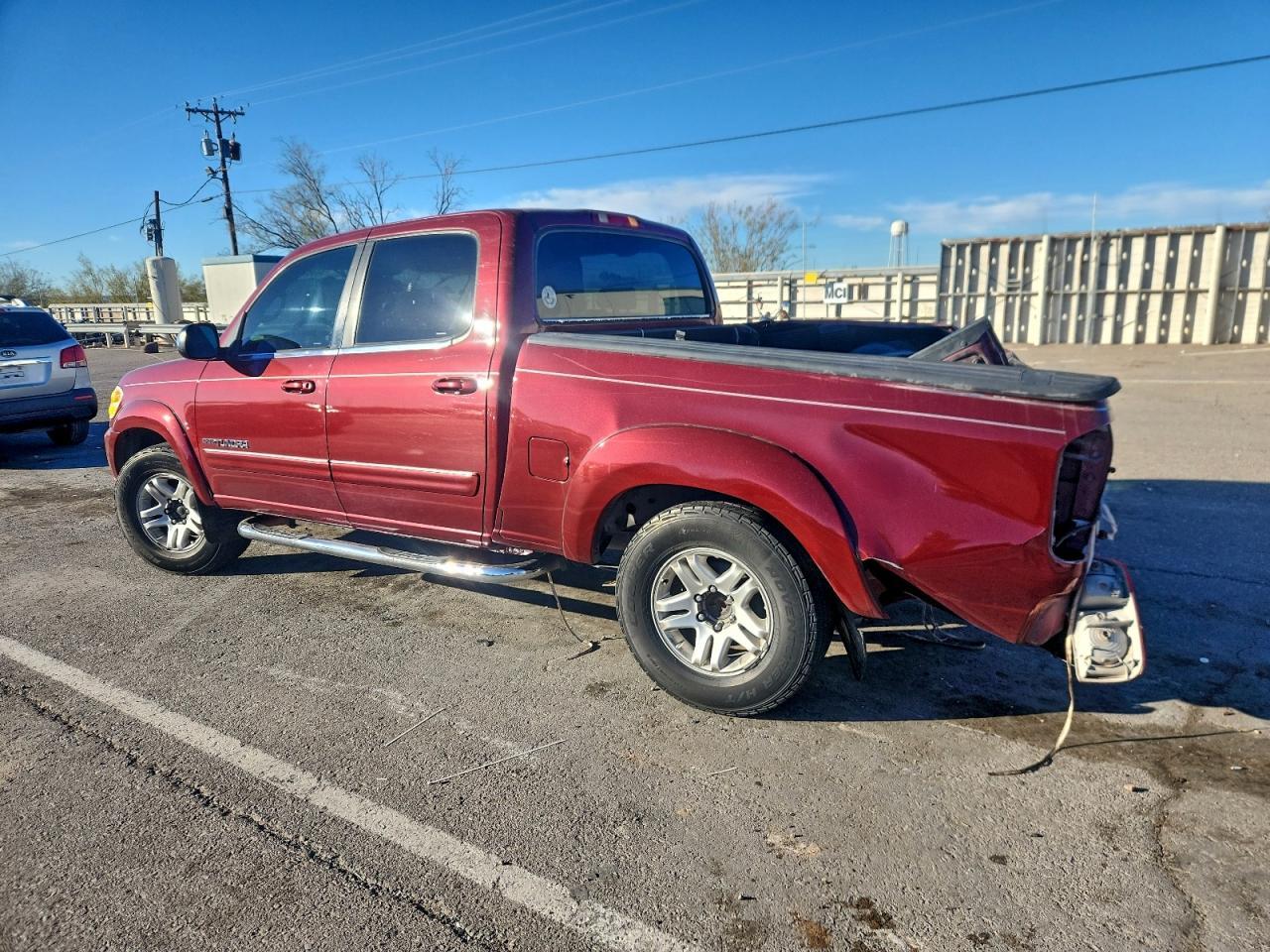 2004 TOYOTA TUNDRA