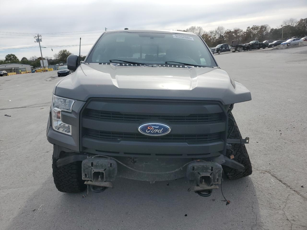 2017 FORD F-150
