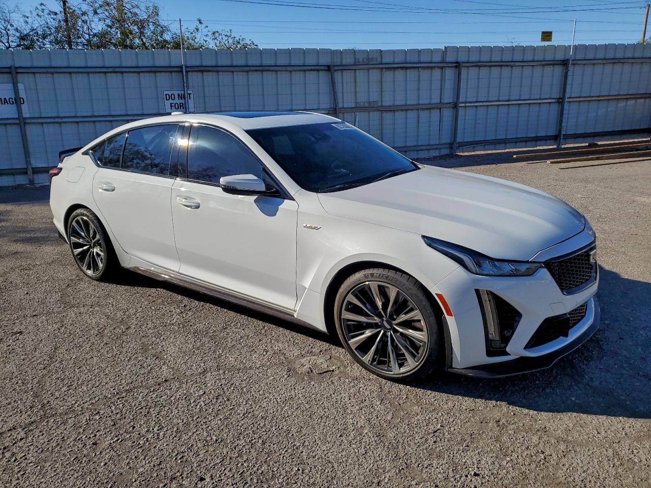 2022 CADILLAC CT5