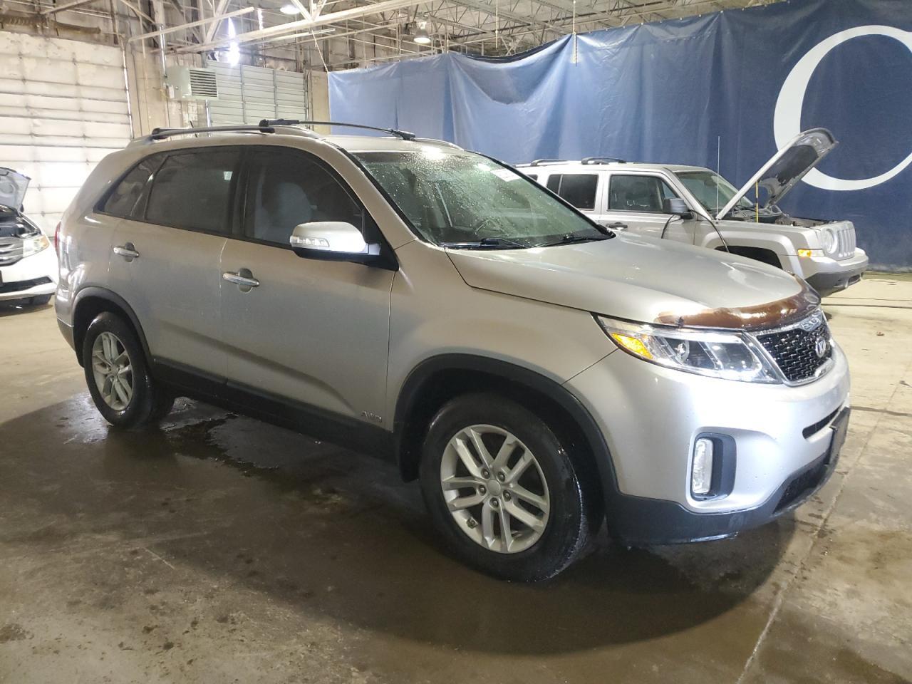 2014 KIA SORENTO