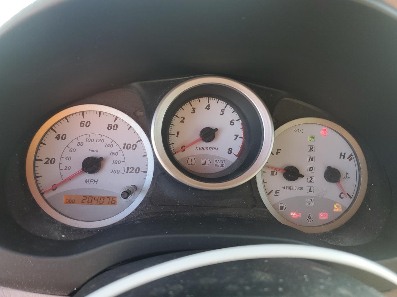 2004 TOYOTA RAV4