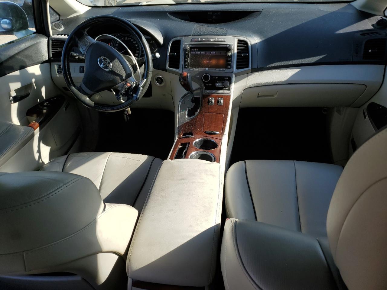 2011 TOYOTA VENZA