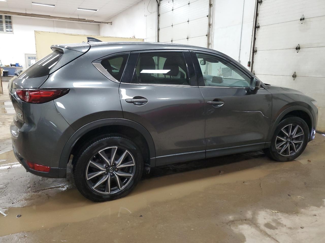 2017 MAZDA CX-5
