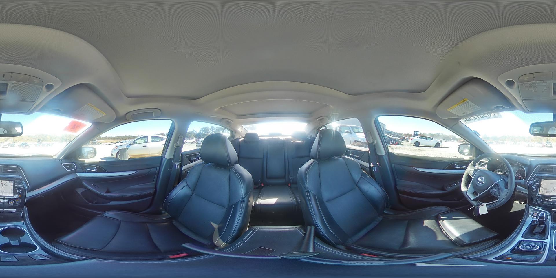 2017 NISSAN Maxima