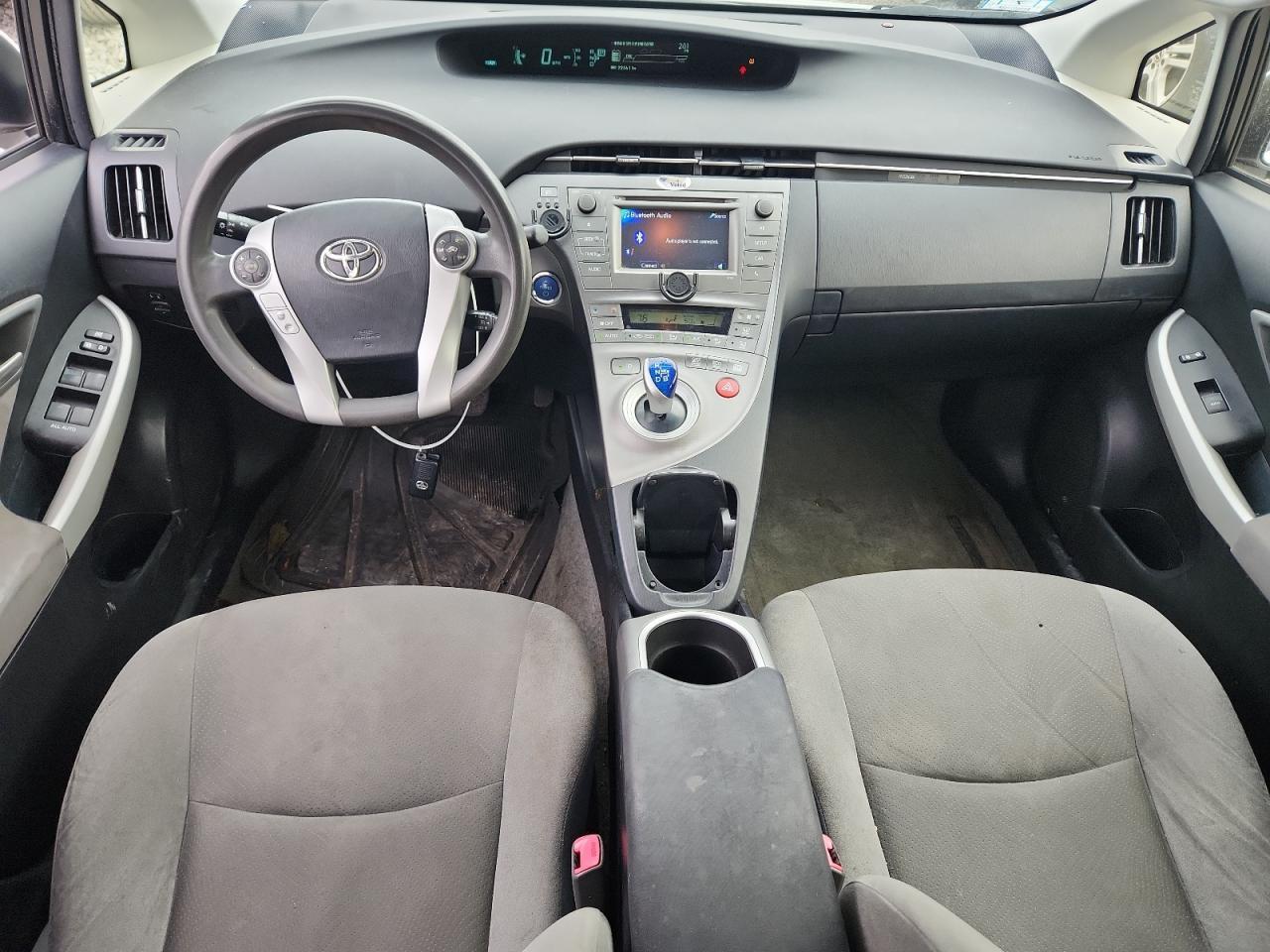 2012 TOYOTA PRIUS