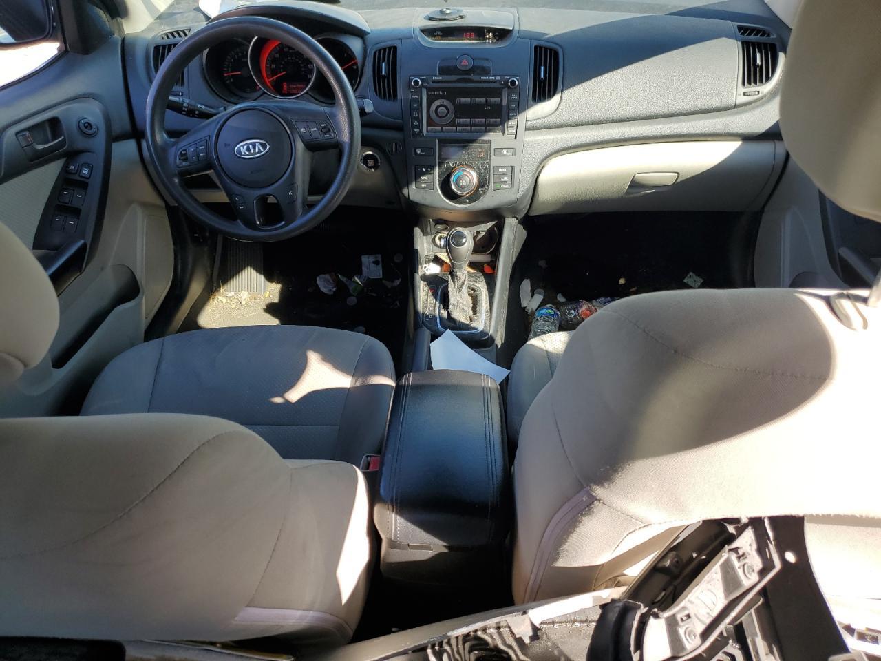 2011 KIA FORTE