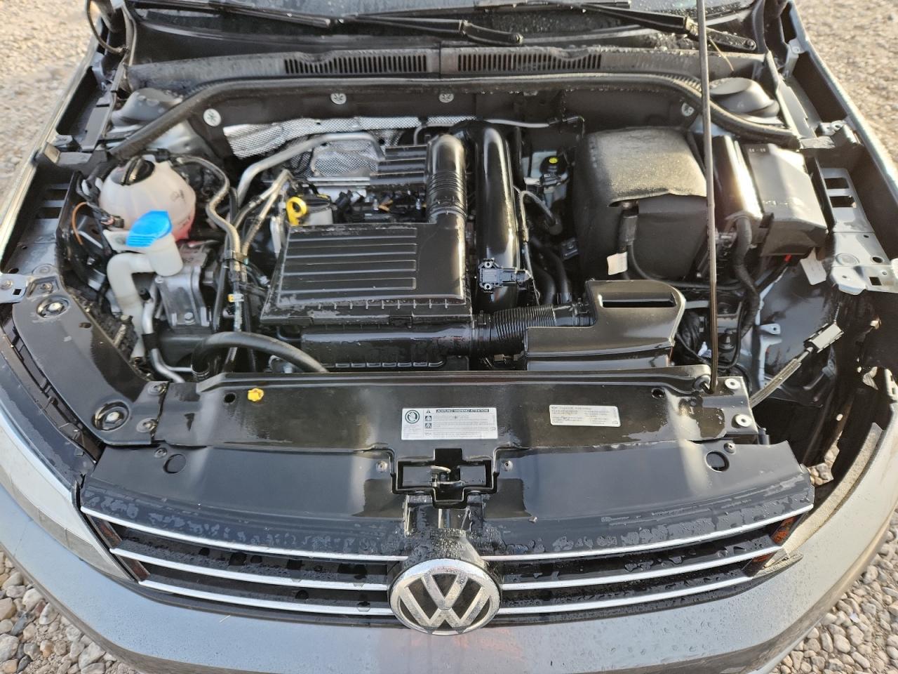 2017 VOLKSWAGEN JETTA