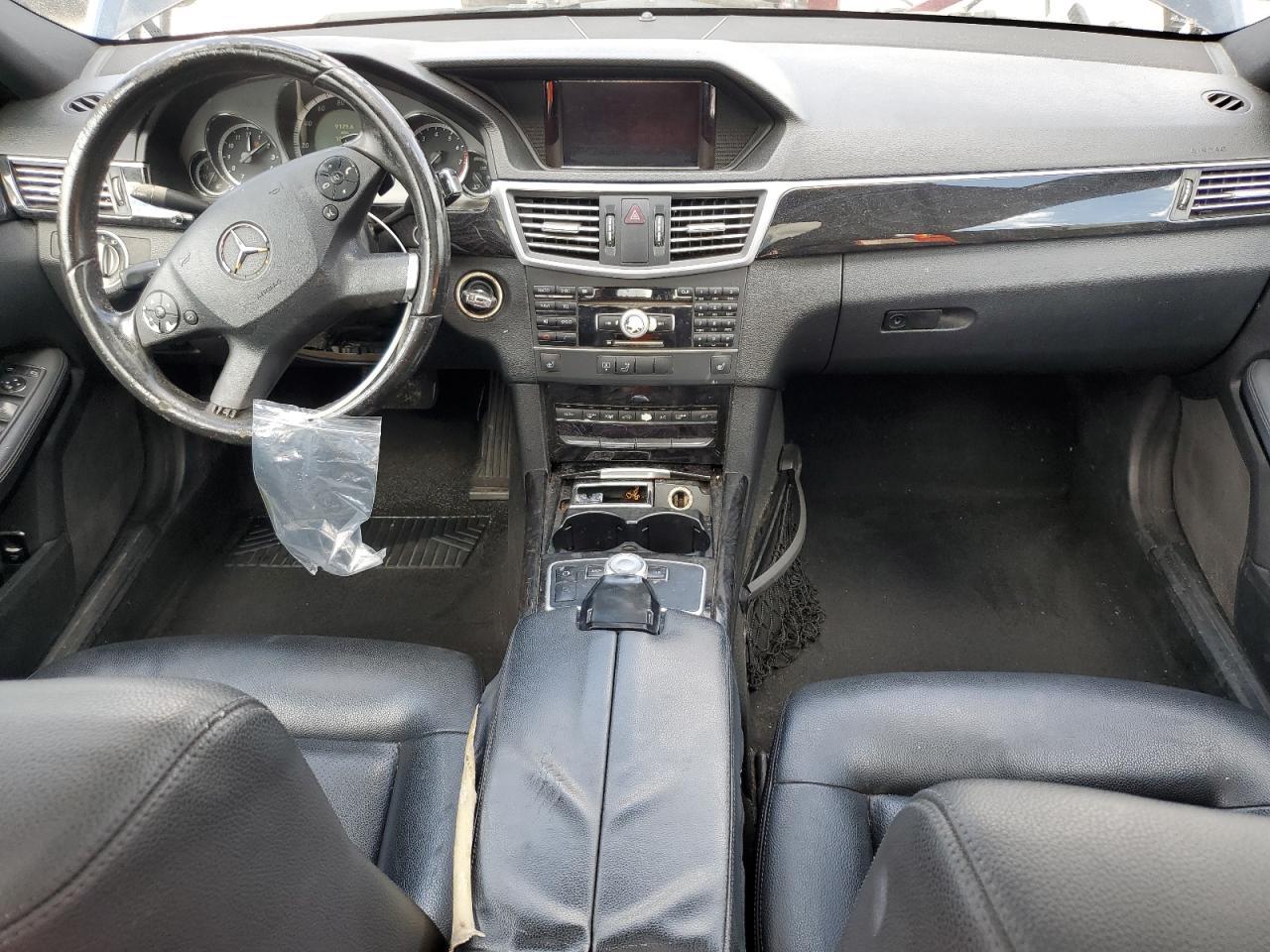 2011 MERCEDES-BENZ E-Class