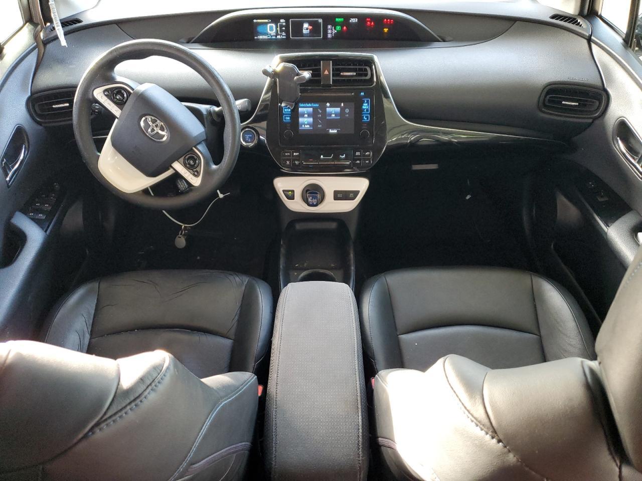 2017 TOYOTA PRIUS