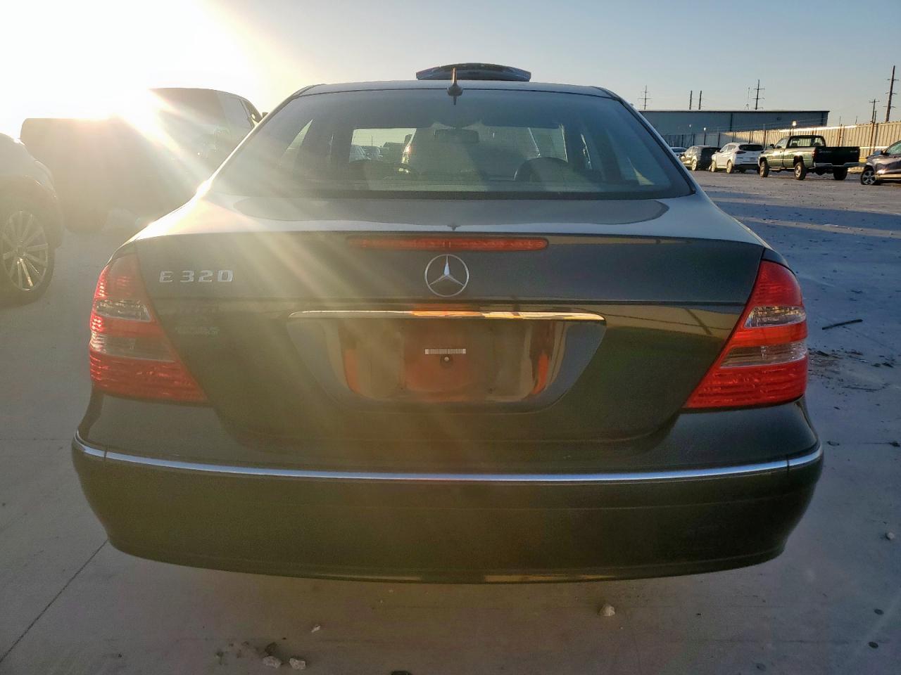 2003 MERCEDES-BENZ E-Class