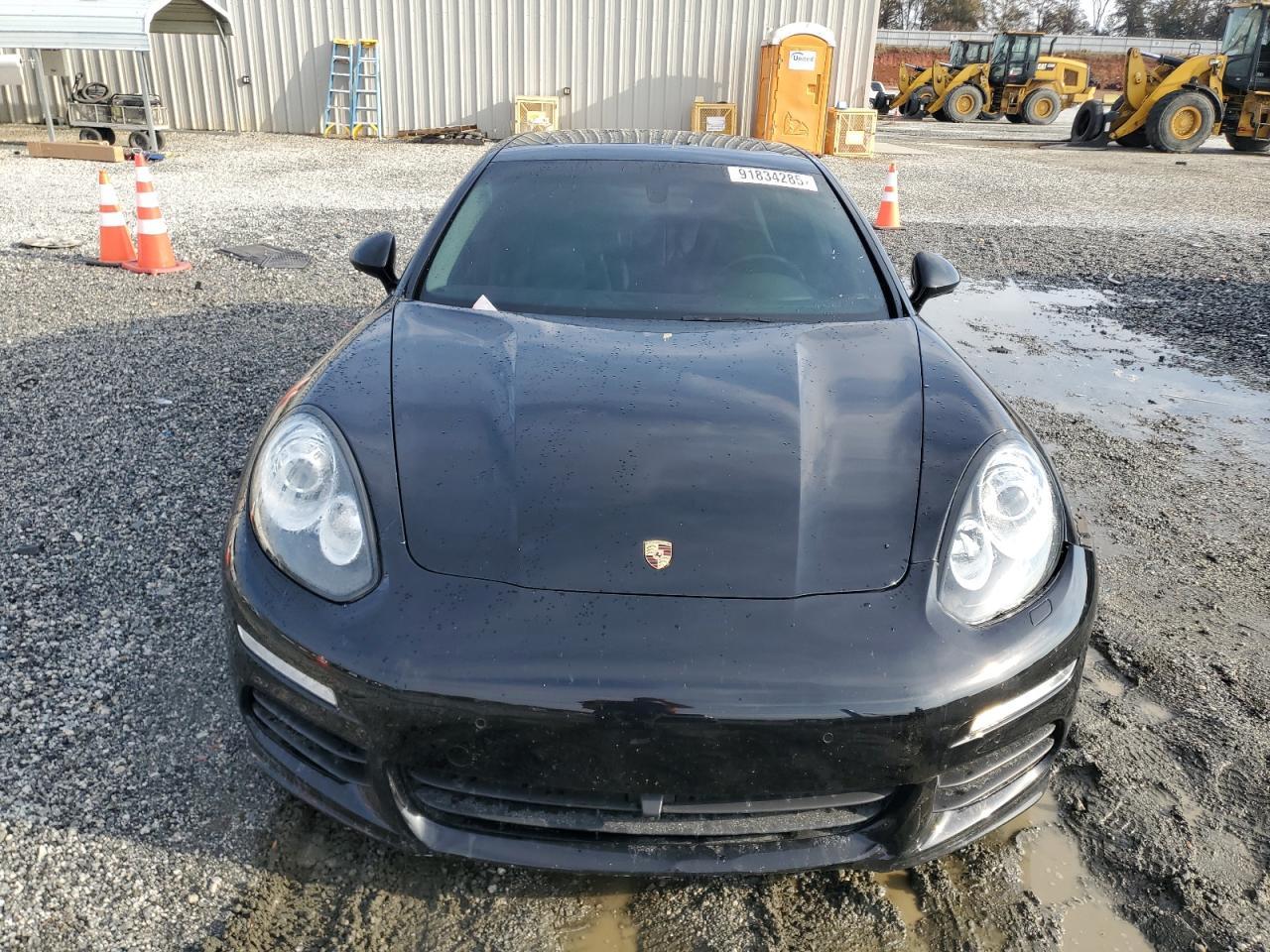 2016 PORSCHE Panamera