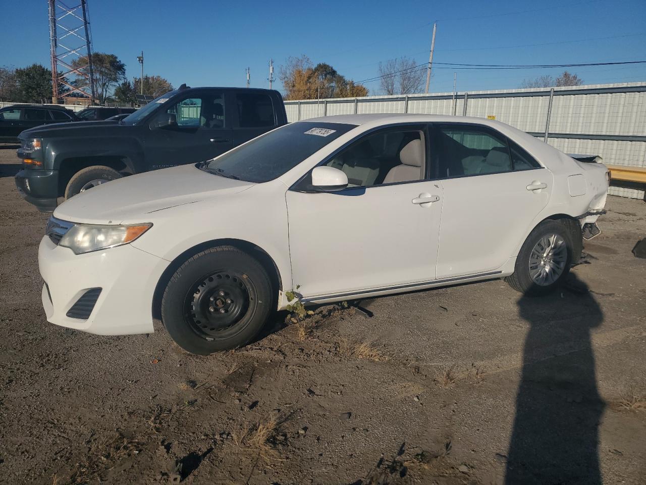 2014 TOYOTA CAMRY