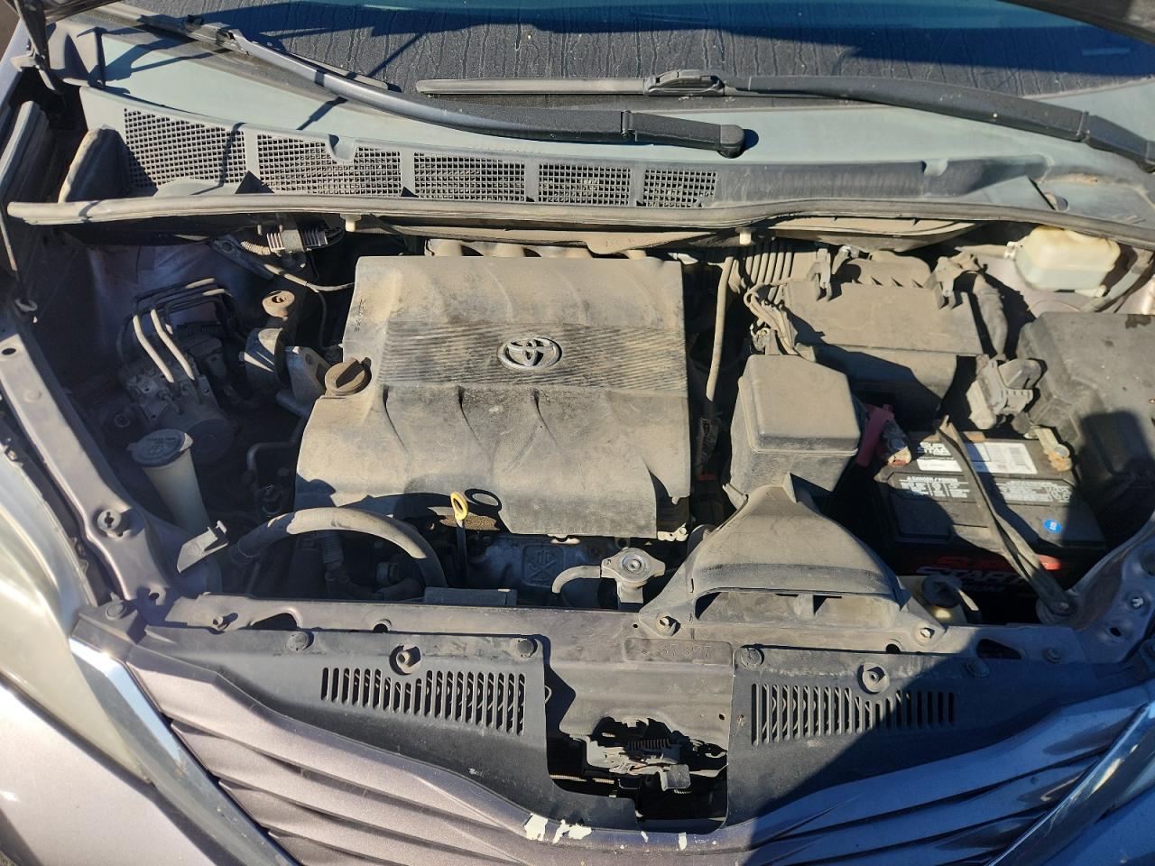 2015 TOYOTA SIENNA