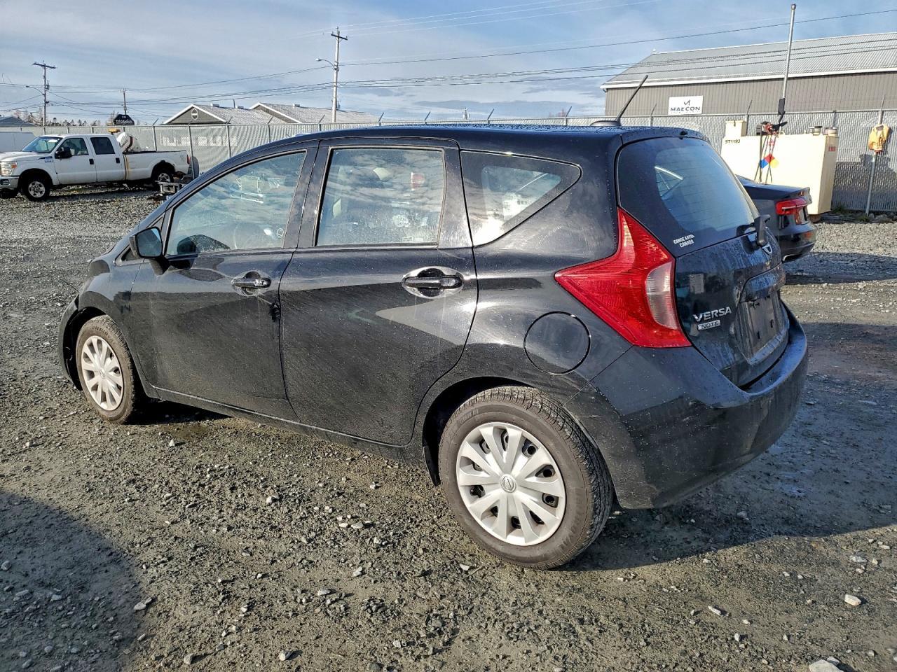 2015 NISSAN Versa Note