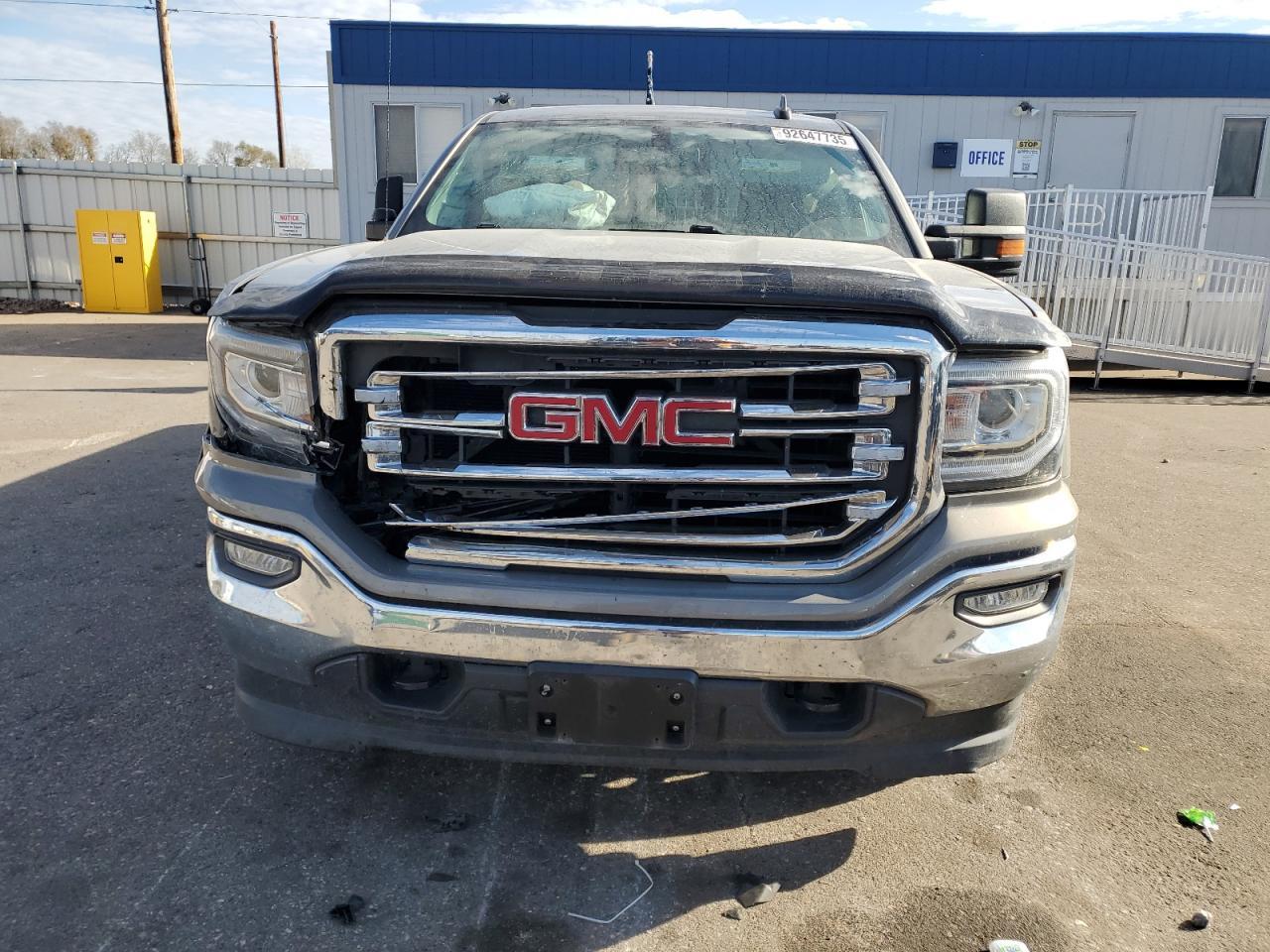 2017 GMC Sierra