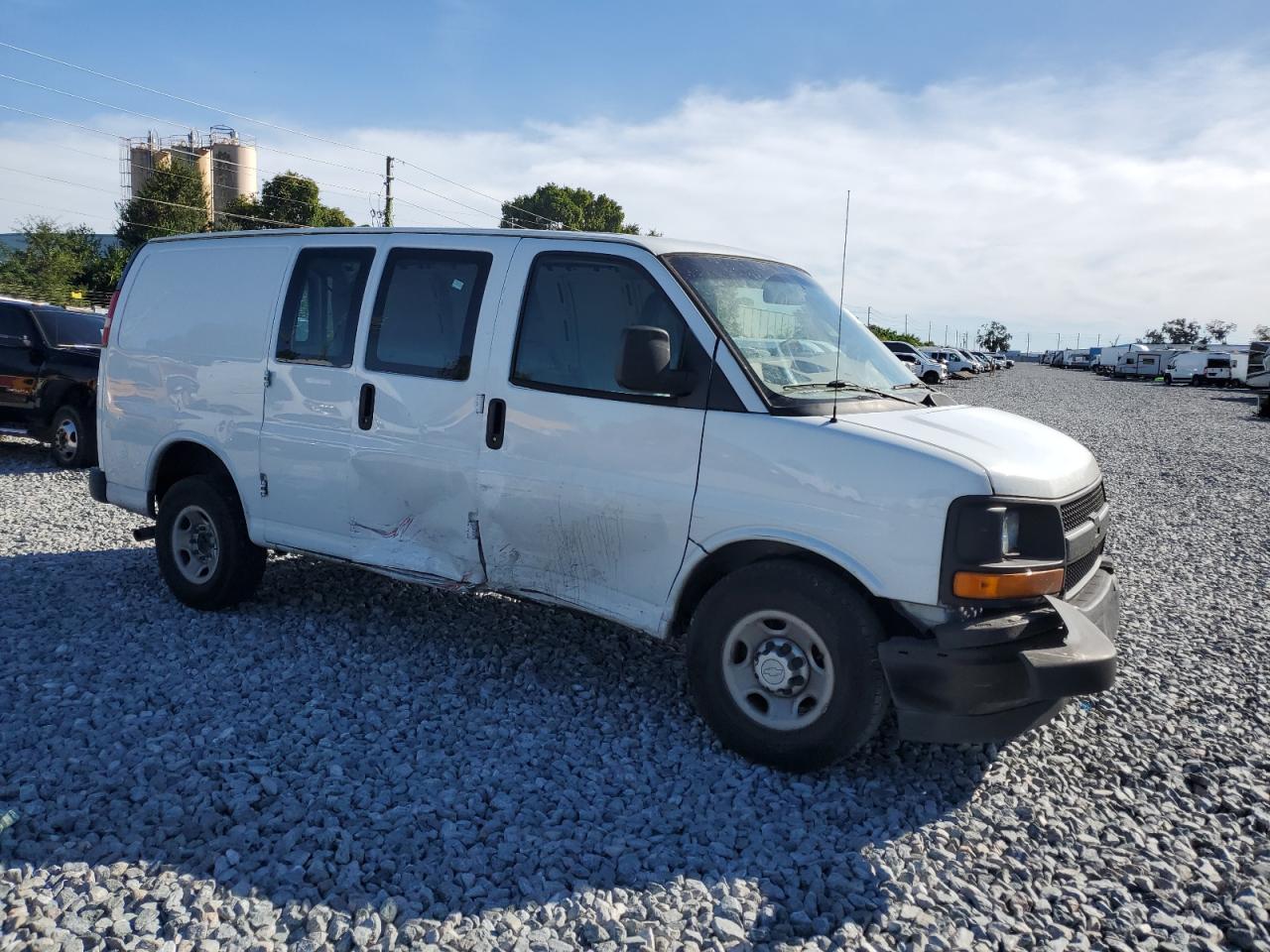2017 CHEVROLET EXPRESS 2500