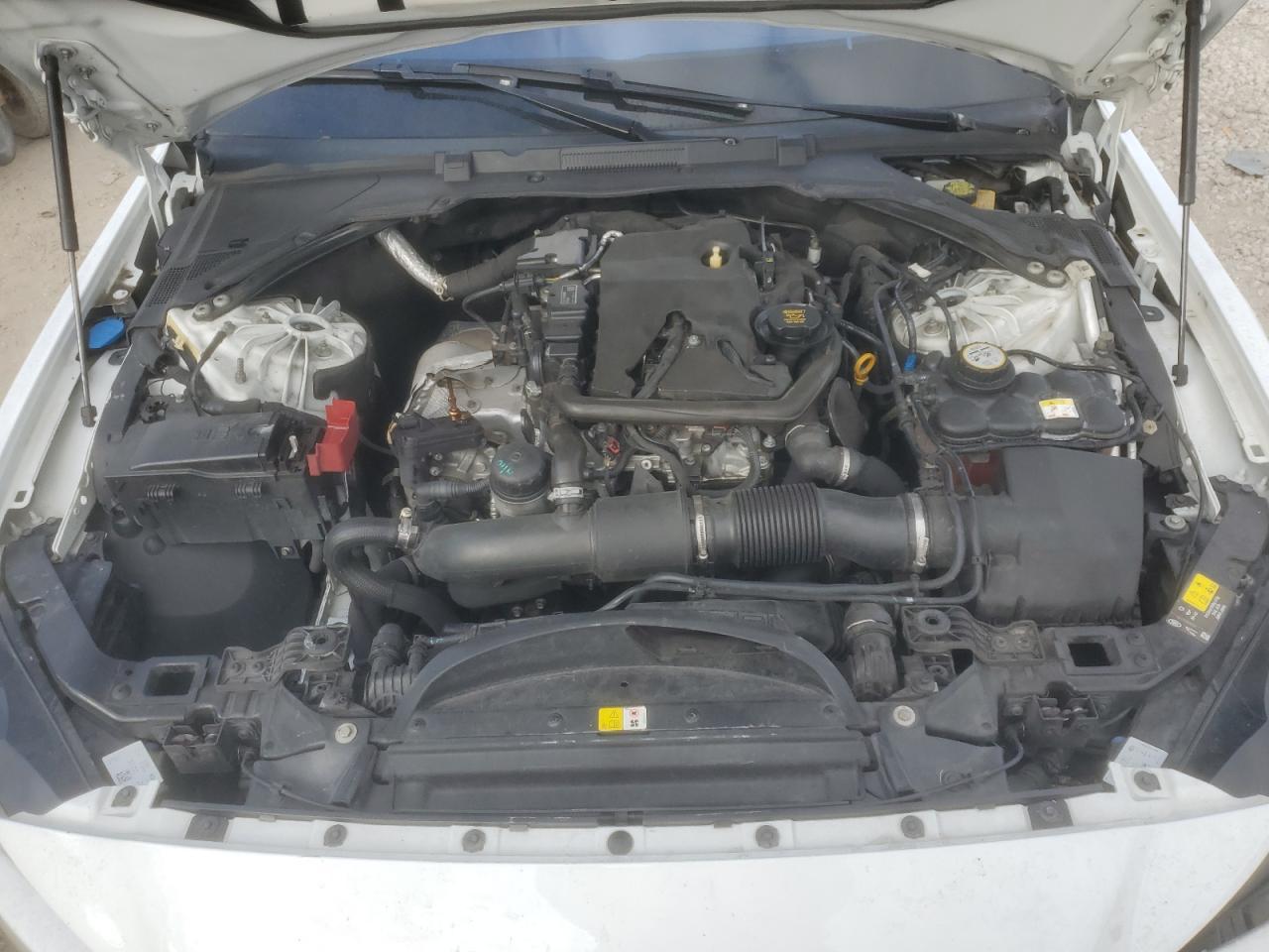 2019 JAGUAR XE