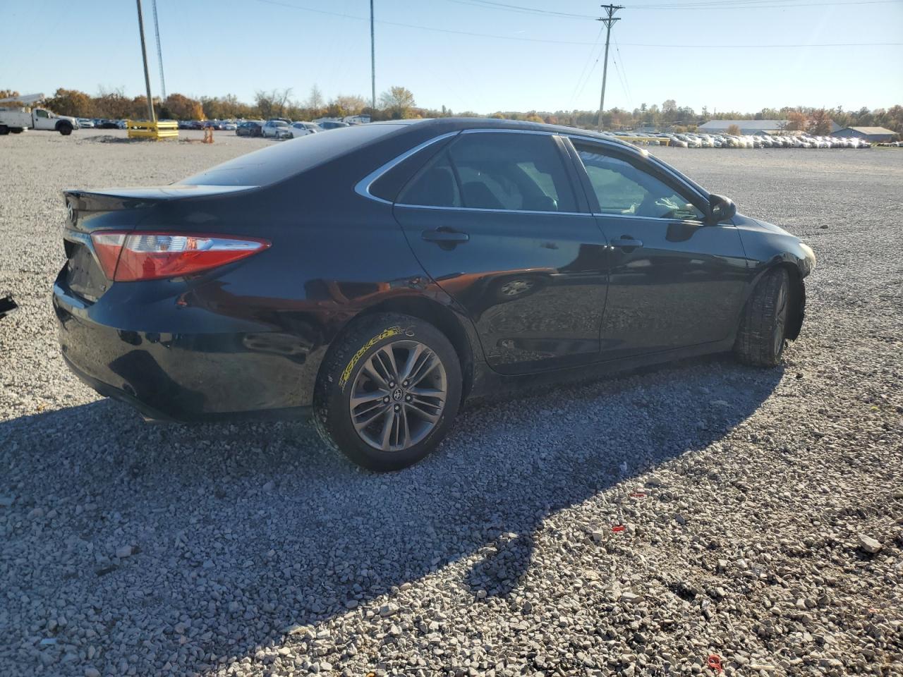 2016 TOYOTA CAMRY