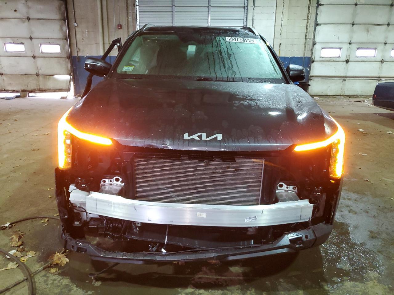 2024 KIA SORENTO
