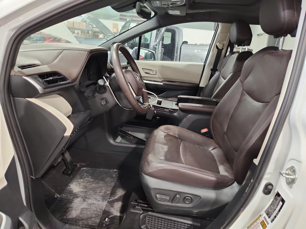 2021 TOYOTA SIENNA