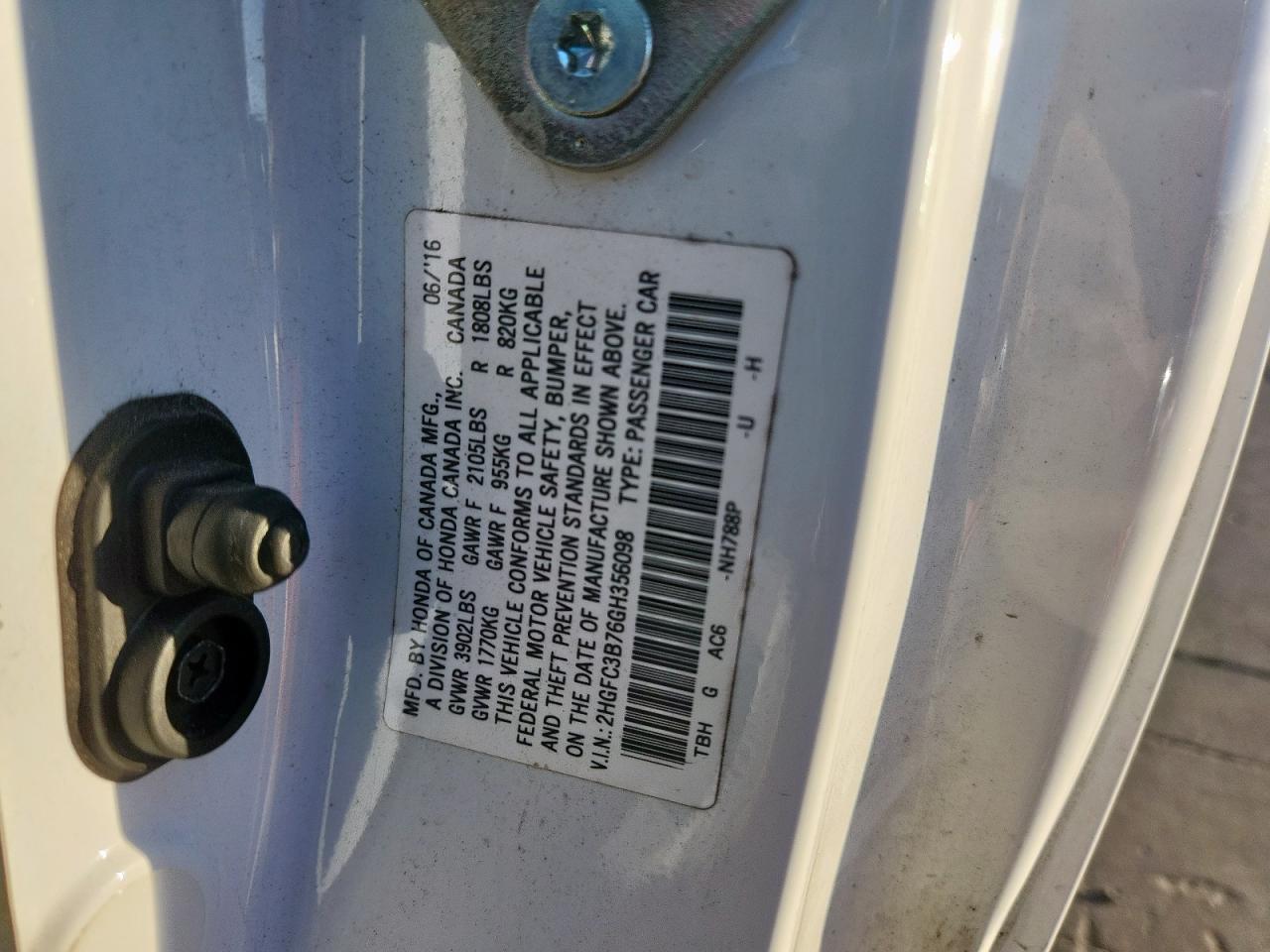 2016 HONDA CIVIC