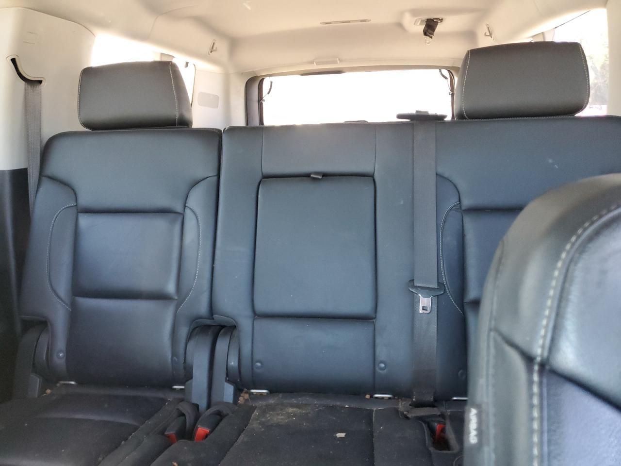 2018 CHEVROLET Suburban
