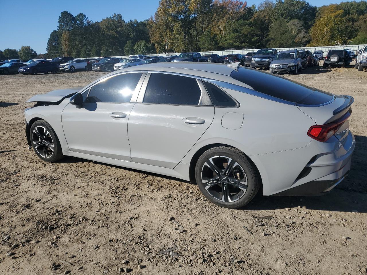 2022 KIA K5