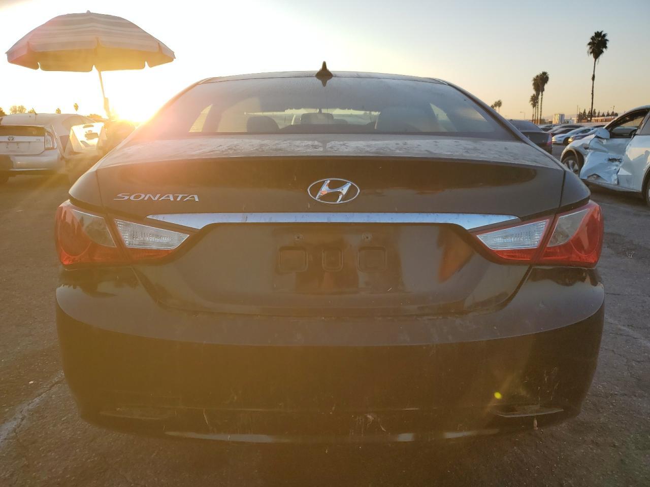 2013 HYUNDAI SONATA