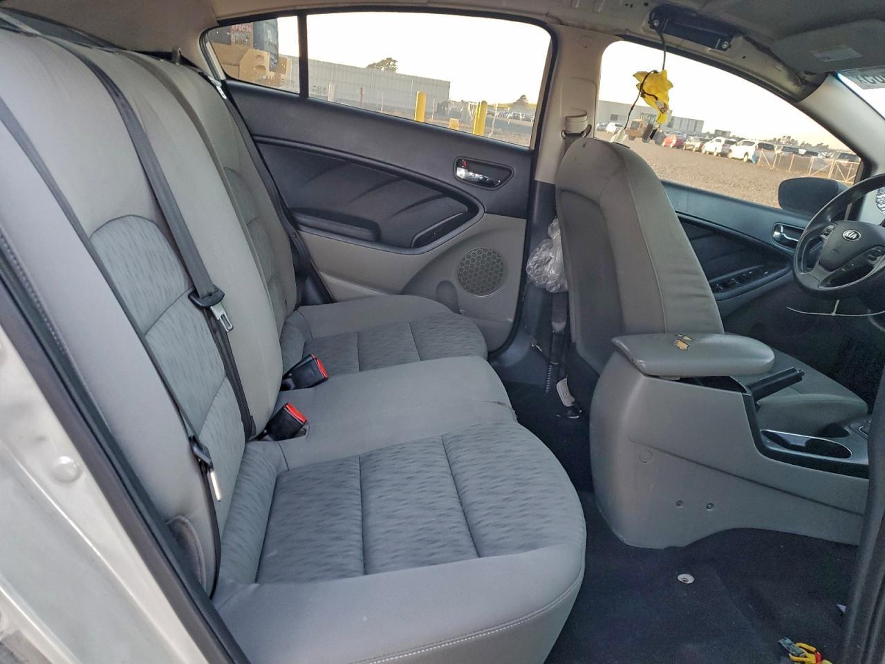 2015 KIA FORTE