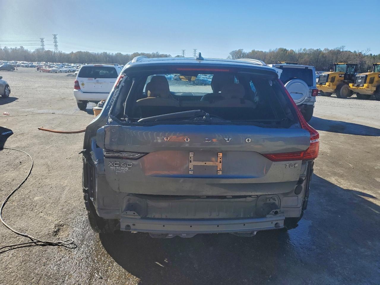 2020 VOLVO XC60