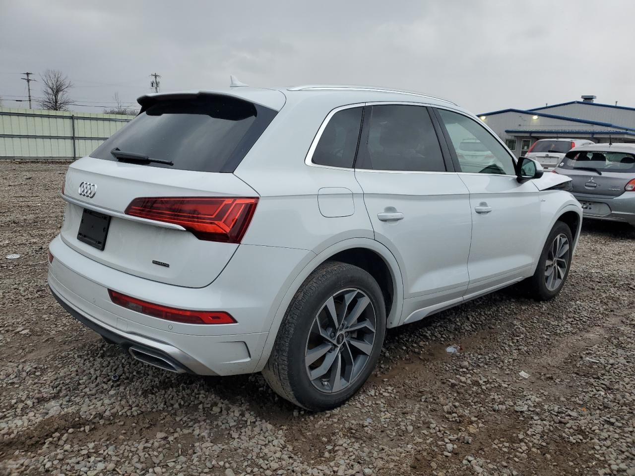 2023 AUDI Q5