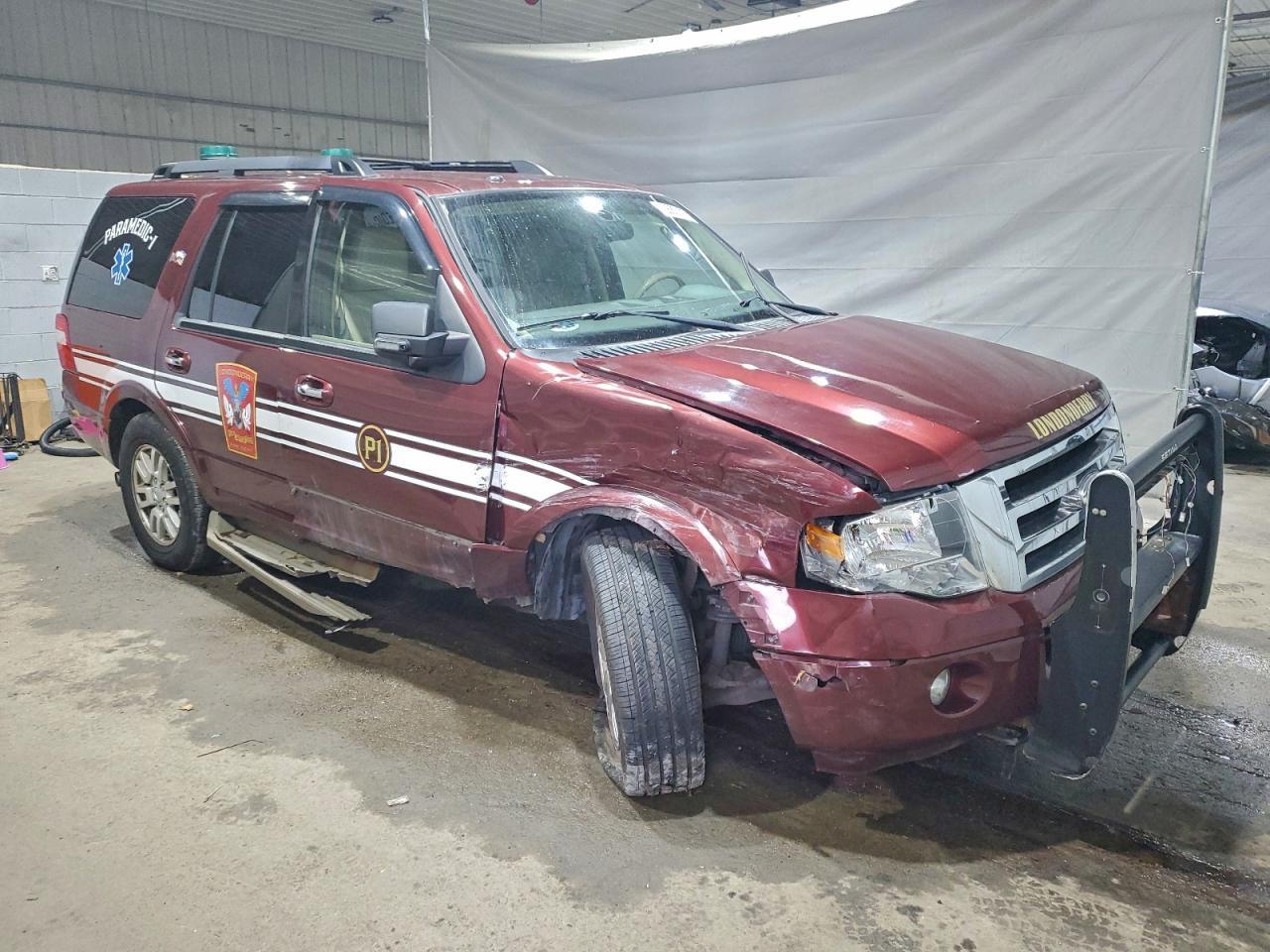 2013 FORD Expedition