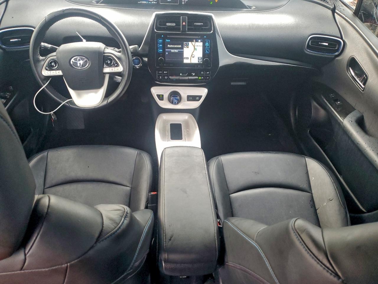 2016 TOYOTA PRIUS