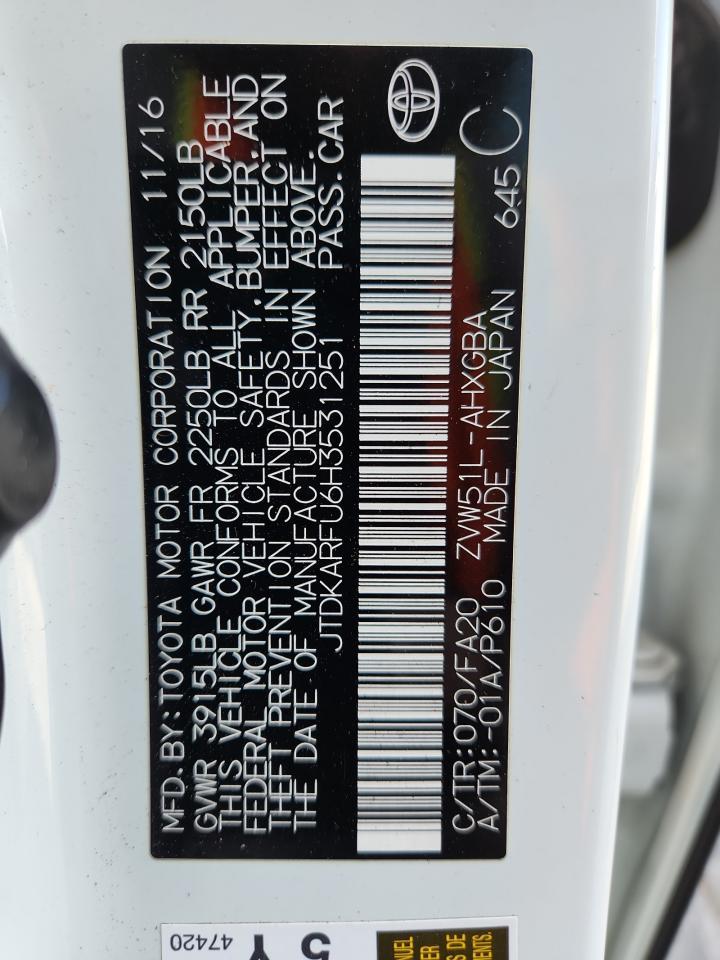 2017 TOYOTA PRIUS