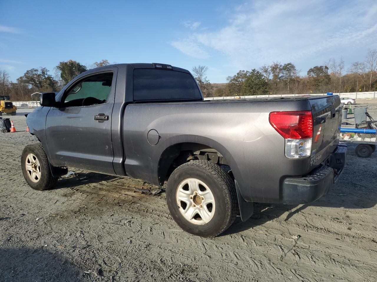 2011 TOYOTA TUNDRA